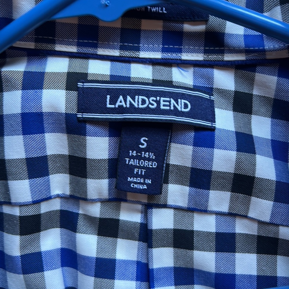 Lands End button down - Picture 2 of 2